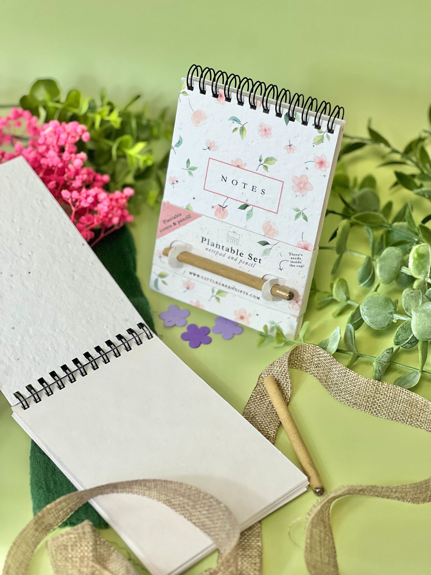 Eco-friendly Mini Plantable Notepad & Pencil Set - Blushing Blooms