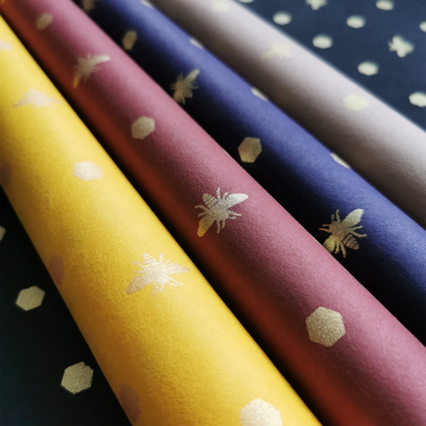 Eco-friendly Mulberry Wrapping Paper BEES - 100% Biodegradable