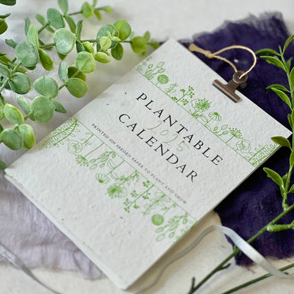 Sustainable Calendar - Green Flowers